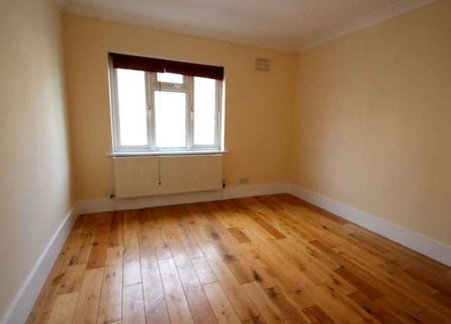  Image of 2 bedroom Flat to rent in North End Road London W14 at North End Road West Kensington London, W14 9EX
