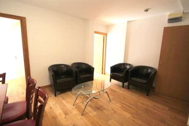  Image of 2 bedroom Flat to rent in North End Road London W14 at North End Road West Kensington London, W14 9EX