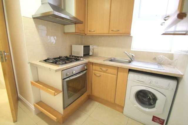 Image of 2 bedroom Flat to rent in North End Road London W14 at North End Road West Kensington London, W14 9NL