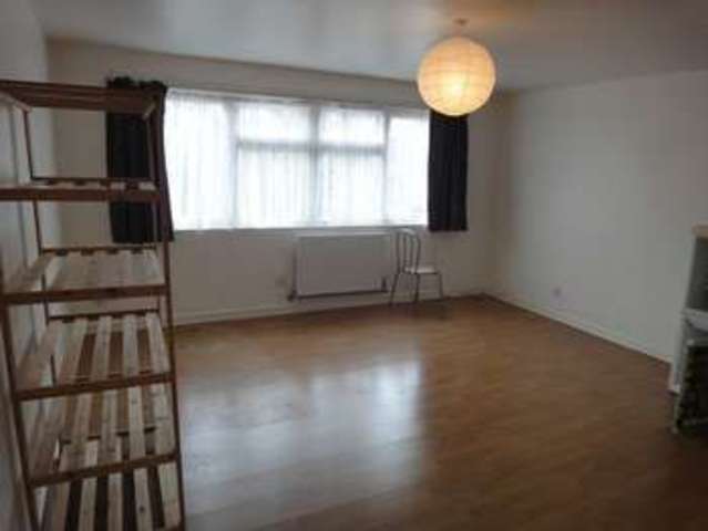  Image of 1 bedroom Flat for sale in North Ninth Street Milton Keynes MK9 at North Ninth Street  Milton Keynes, MK9 3AW