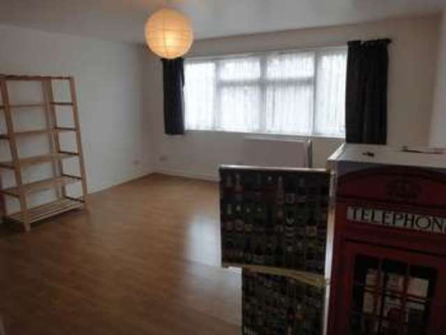  Image of 1 bedroom Flat for sale in North Ninth Street Milton Keynes MK9 at North Ninth Street  Milton Keynes, MK9 3AW