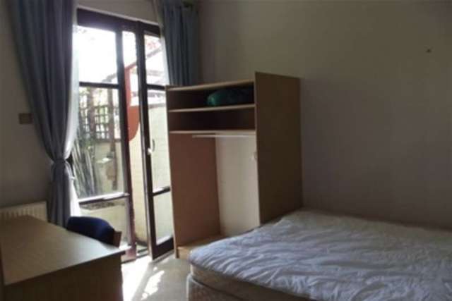  Image of 3 bedroom Detached house to rent in Northam Road Southampton SO14 at Southampton, SO14 0QE