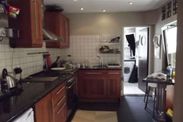  Image of 3 bedroom Detached house to rent in Northam Road Southampton SO14 at Southampton, SO14 0QE