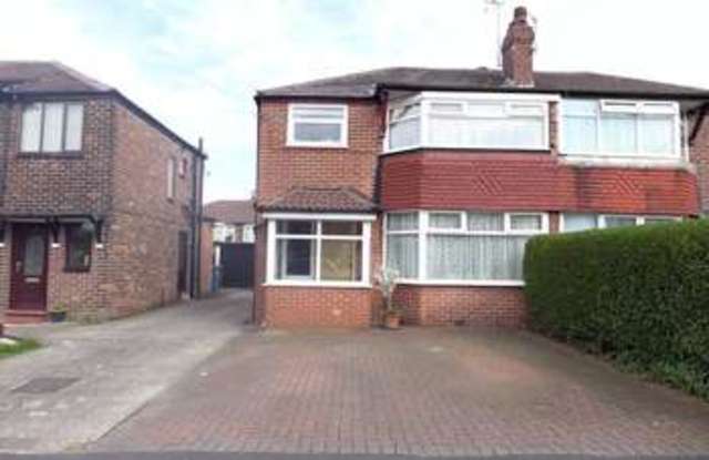  Image of 3 bedroom Semi-Detached house for sale in Oaklands Drive Prestwich Manchester M25 at Oaklands Drive  Prestwich, M25 1LJ
