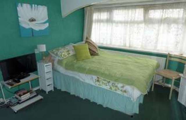  Image of 3 bedroom Semi-Detached house for sale in Oaklands Drive Prestwich Manchester M25 at Oaklands Drive  Prestwich, M25 1LJ