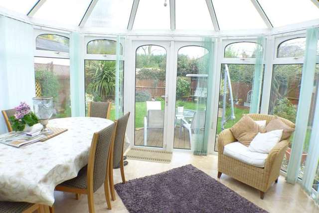  Image of 5 bedroom Detached house for sale in Old Farm Avenue Sidcup DA15 at Old Farm Avenue  Sidcup, DA15 8AF