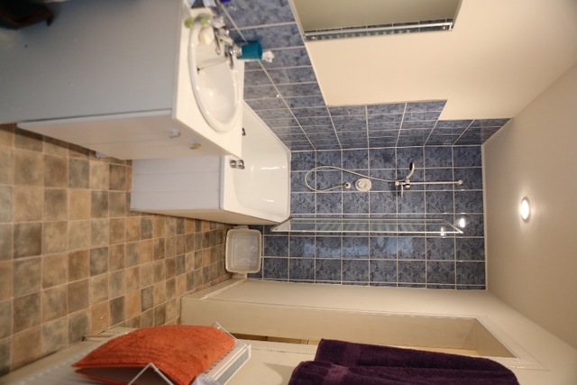  Image of 1 bedroom Flat to rent in Orwell Place Edinburgh EH11 at Haymarket Edinburgh Edinburgh, EH11 2AD