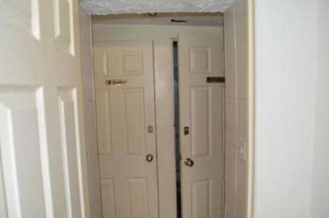 Image of 5 bedroom Property for sale in Oxford Street Weston-super-Mare BS23 at Oxford Street  Weston-Super-Mare, BS23 1TF