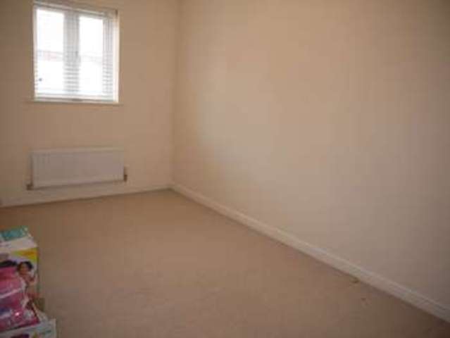  Image of 3 bedroom Detached house for sale in Prince Rupert Drive Aylesbury HP19 at Prince Rupert Drive  Aylesbury, HP19 9RA