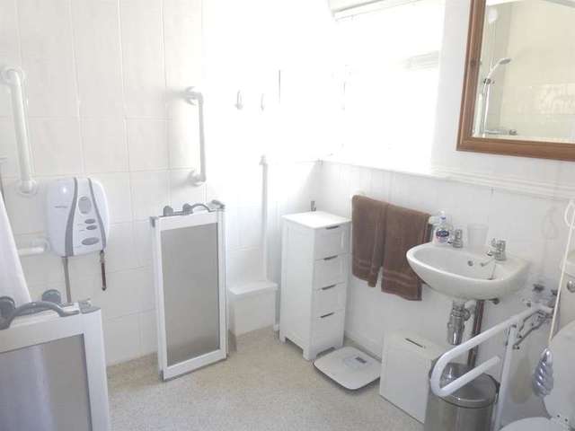  Image of 3 bedroom Town House for sale in Queens Avenue Porthcawl CF36 at Porthcawl  Porthcawl, CF36 5HP