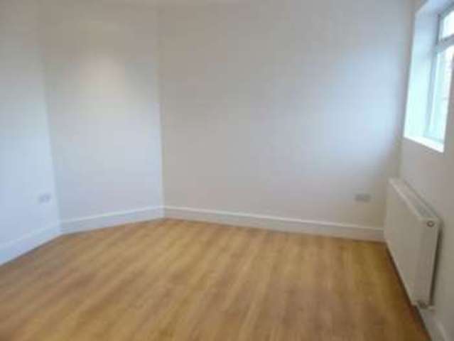  Image of 3 bedroom Detached house to rent in Queens Road London SW19 at Queens Road  London, SW19 8NS