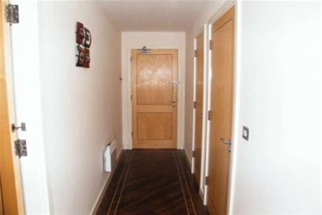  Image of 1 bedroom Flat to rent in Victoria Wharf Watkiss Way Cardiff CF11 at Cardiff, CF11 0SD