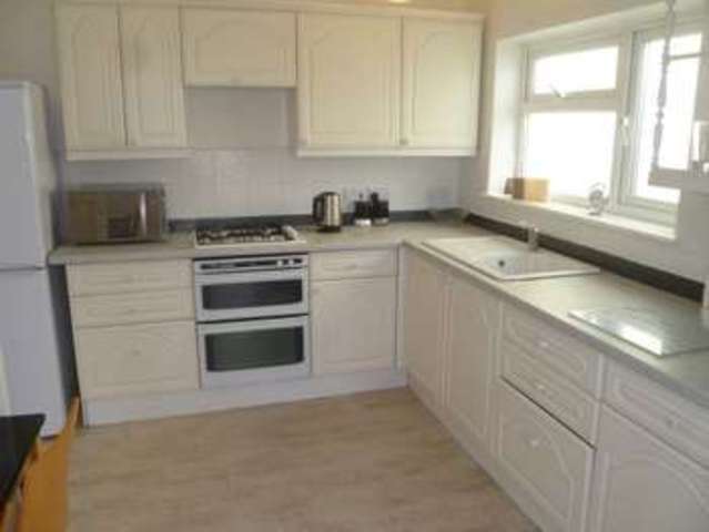  Image of 3 bedroom Detached house for sale in Farm Road Weston-super-Mare BS22 at Farm Road  Weston-Super-Mare, BS22 8BD