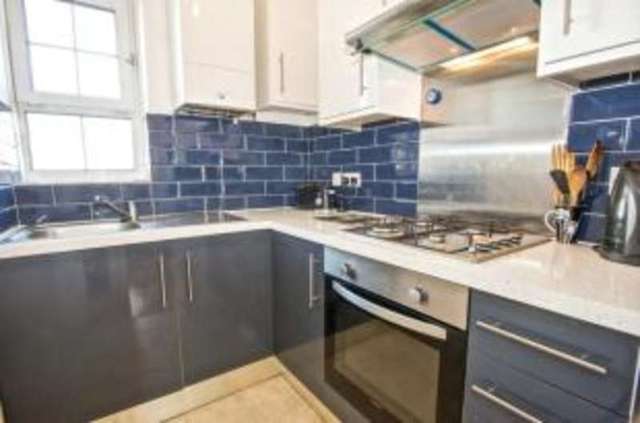  Image of 2 bedroom Maisonette for sale in Hazellville Road London N19 at Hazellville Road London Hornsey Rise, N19 3LX