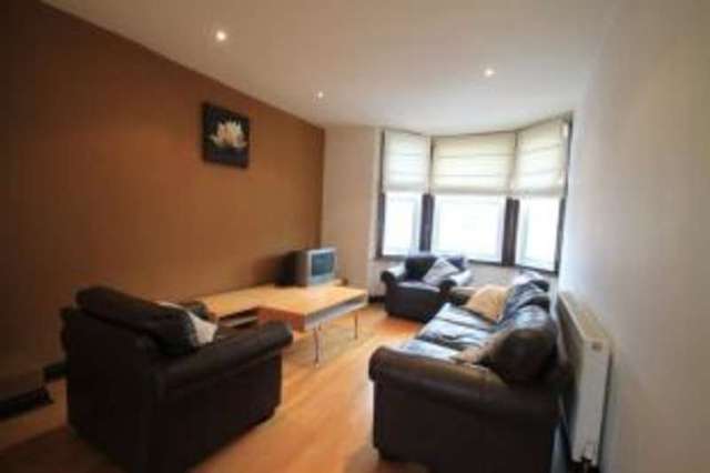  Image of 3 bedroom Maisonette for sale in Roundhill Crescent Brighton BN2 at Brighton East Sussex Bevendean, BN2 3GP