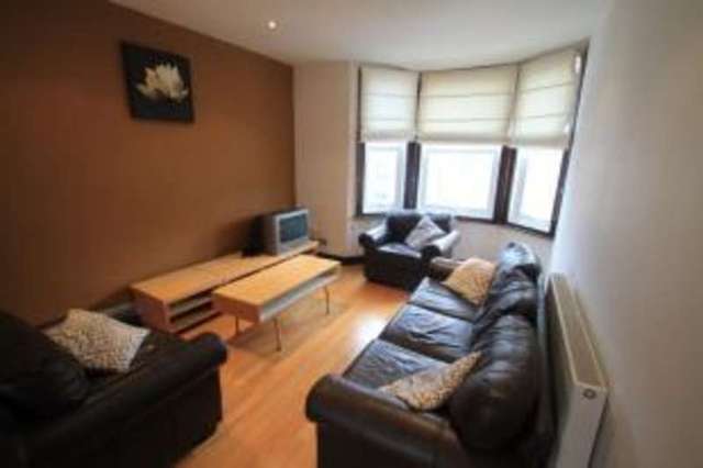  Image of 3 bedroom Maisonette for sale in Roundhill Crescent Brighton BN2 at Brighton East Sussex Bevendean, BN2 3GP