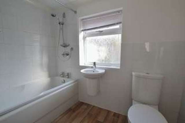  Image of 3 bedroom Terraced house to rent in Salisbury Street Hessle HU13 at Salisbury Street  Hessle, HU13 0SE