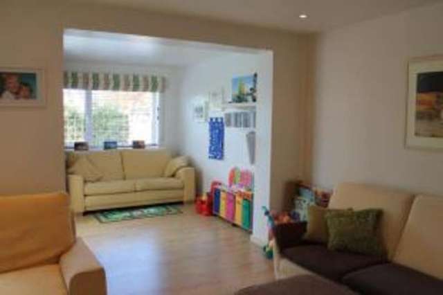  Image of Detached house for sale in Sandfield Road Stratford-upon-Avon CV37 at Stratford-upon-Avon Warwickshire Stratford upon Avon, CV37 9AG