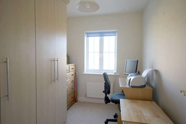  Image of 3 bedroom Semi-Detached house for sale in Siskin Close Royston SG8 at Royston Hertfordshire, SG8 7XX