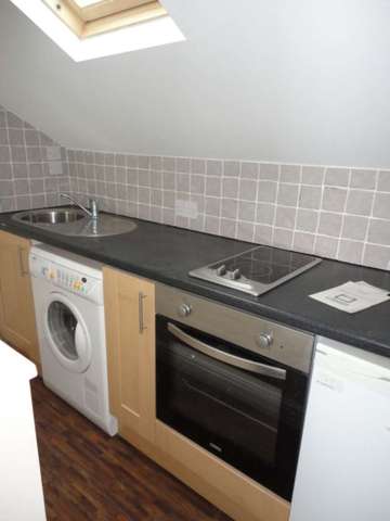  Image of 1 bedroom Flat to rent in Smith Street Coventry CV6 at Foleshill Coventry Radford, CV6 5EL