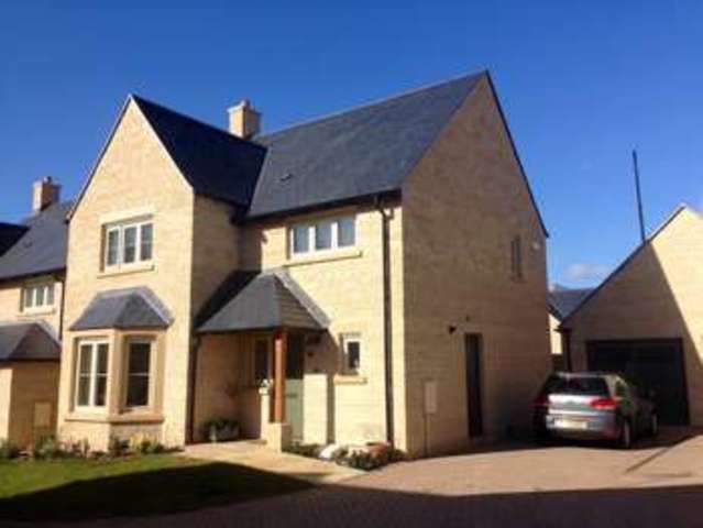  Image of 4 bedroom Detached house for sale in Brambling Mews South Cerney Cirencester GL7 at South Cerney Cirencester, GL7 5WE