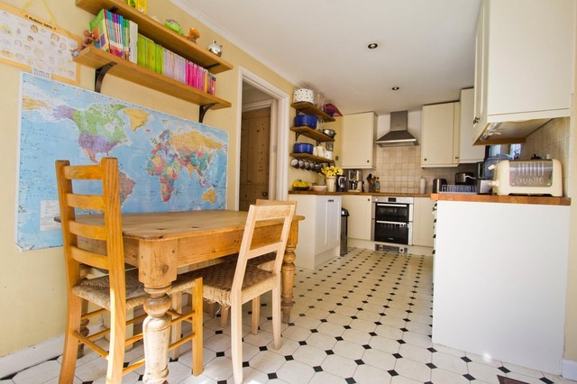  Image of 3 bedroom Cottage for sale in South Hill Droxford Southampton SO32 at Droxford Southampton Hampshire, SO32 3PB