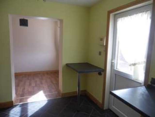  Image of 4 bedroom Property for sale in Southmere Grove Bradford BD7 at Bradford West Yorkshire Bradford, BD7 3NX