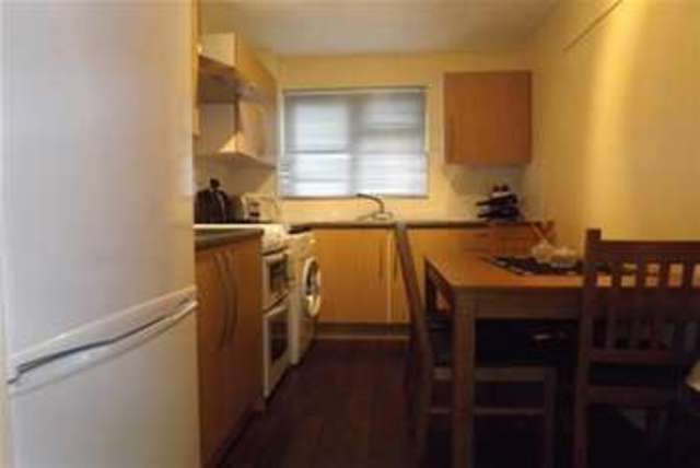  Image of 1 bedroom Flat to rent in Camelot Close Southwater Horsham RH13 at Horsham, RH13 9XP