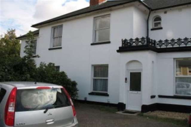  Image of Studio flat to rent in Spring Crescent Southampton SO17 at Southampton, SO17 2GA