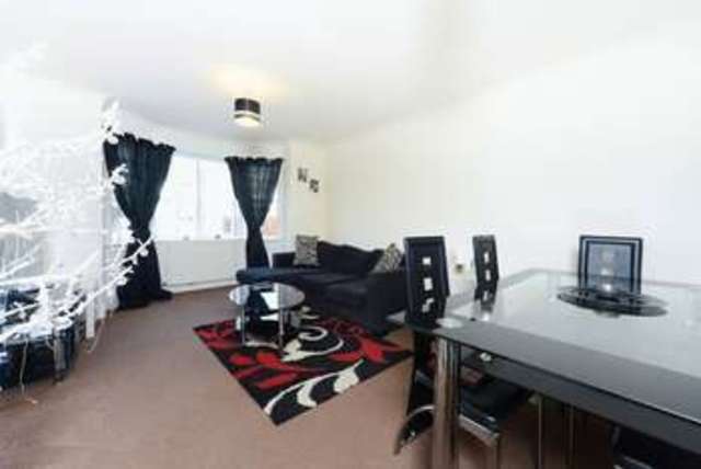  Image of 3 bedroom Flat for sale in St. Albans Road Bournemouth BH8 at St. Albans Road  Bournemouth, BH8 9EP
