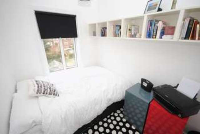  Image of 3 bedroom Semi-Detached house for sale in St. Catherines Road Southampton SO18 at St. Catherines Road  Southampton, SO18 1LU