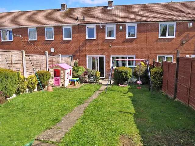  Image of 3 bedroom Property for sale in Stanks Lane North Leeds LS14 at Leeds LS14 Leeds, LS14 5JH
