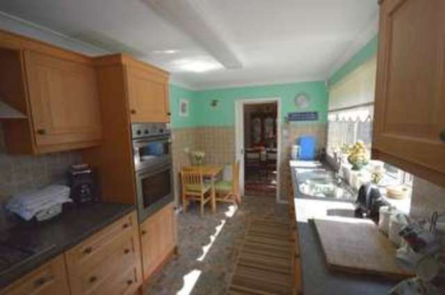  Image of 4 bedroom Detached house for sale in Walscombe Close Stoke-Sub-Hamdon TA14 at Walscombe Close  Stoke-Sub-Hamdon, TA14 6QJ