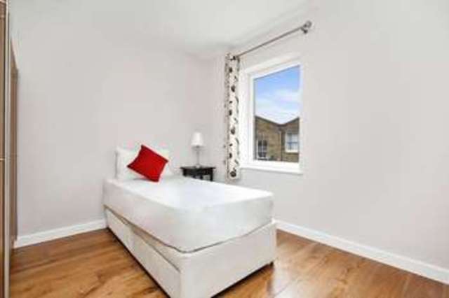  Image of 3 bedroom Flat to rent in Sutherland Avenue London W9 at Sutherland Avenue Maida Vale London, W9 2HQ