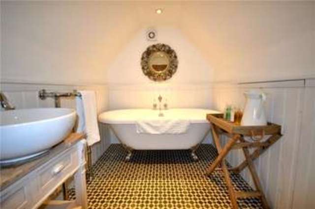  Image of 1 bedroom Detached house to rent in The Street Takeley Bishop