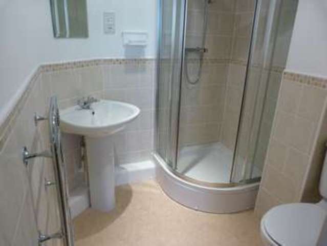  Image of 2 bedroom Flat to rent in The Brock Shaw Oldham OL2 at The Brock Shaw Oldham, OL2 7HG