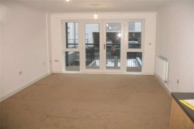  Image of 2 bedroom Flat to rent in The Compass Southampton SO14 at Southampton, SO14 5BQ