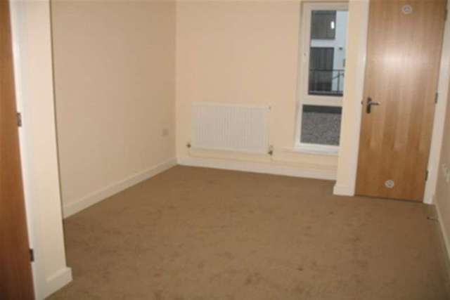  Image of 2 bedroom Flat to rent in The Compass Southampton SO14 at Southampton, SO14 5BQ