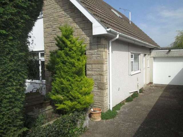  Image of 4 bedroom Bungalow to rent in The Glade Nottage Porthcawl CF36 at Porthcawl  Nottage, CF36 3PG