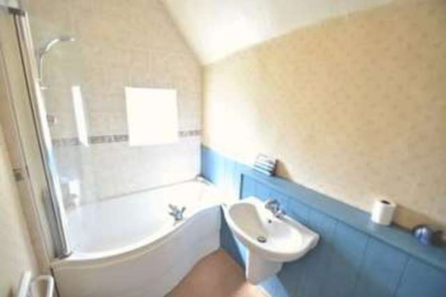 Image of 4 bedroom Cottage for sale in Thorpe Street Aston Upthorpe Didcot OX11 at Thorpe Street Aston Upthorpe Didcot, OX11 9EG