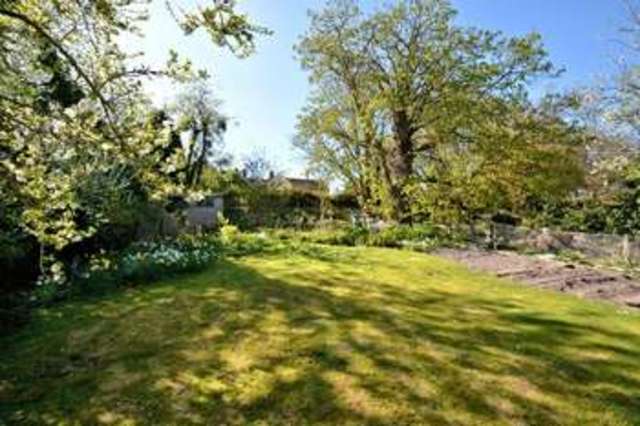  Image of 4 bedroom Cottage for sale in Thorpe Street Aston Upthorpe Didcot OX11 at Thorpe Street Aston Upthorpe Didcot, OX11 9EG