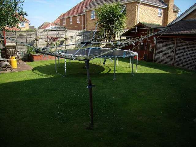  Image of 4 bedroom Detached house to rent in Seagrim Road Bournemouth BH8 at Bournemouth, BH8 0BD