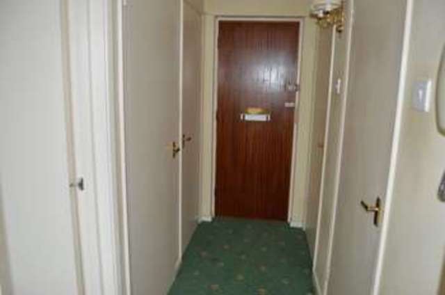  Image of 1 bedroom Retirement Property for sale in Town Lane Newport PO30 at Town Lane  Newport, PO30 1AR