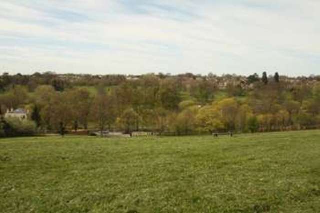  Image of 4 bedroom Terraced house to rent in Townsend Hemel Hempstead HP2 at Townsend  Hemel Hempstead, HP2 5SU