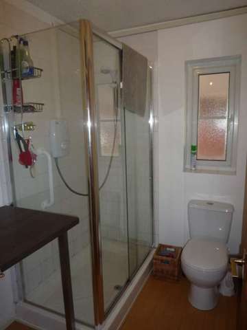  Image of 1 bedroom Apartment to rent in Trinity Road Mistley Manningtree CO11 at Trinity Farm Court Mistley Manningtree, CO11 2HL