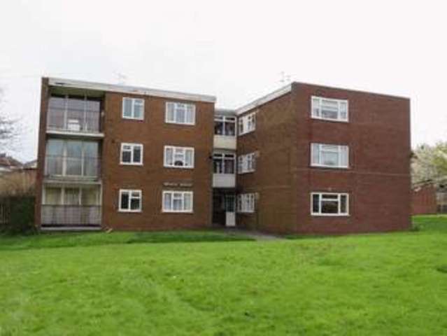  Image of 2 bedroom Flat for sale in Tudor Road Oldbury B68 at Tudor Road  Oldbury, B68 9RE