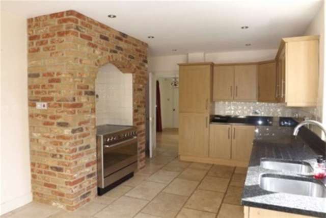  Image of 3 bedroom Detached house to rent in Bob Lane Twineham Haywards Heath RH17 at Haywards Heath, RH17 5NH