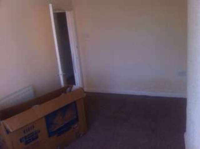  Image of 2 bedroom Terraced house to rent in Unett Street Smethwick B66 at Unett Street  Smethwick, B66 3TA