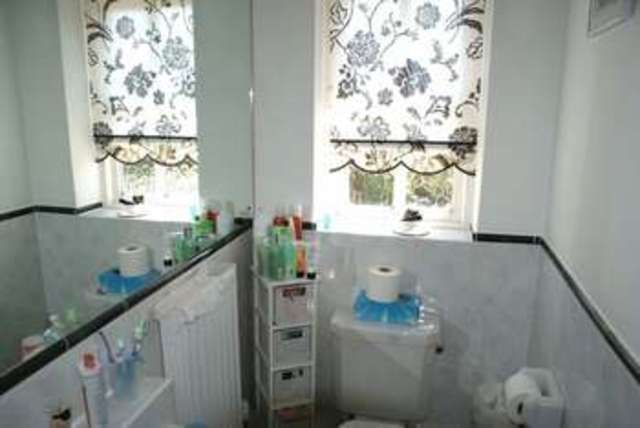  Image of 3 bedroom Terraced house for sale in High Street Twyford Reading RG10 at High Street Twyford Reading, RG10 9AF