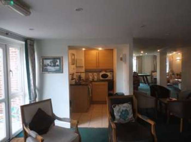  Image of 1 bedroom Property for sale in White Hart Lane Romford RM7 at White Hart Lane  Romford, RM7 8LZ